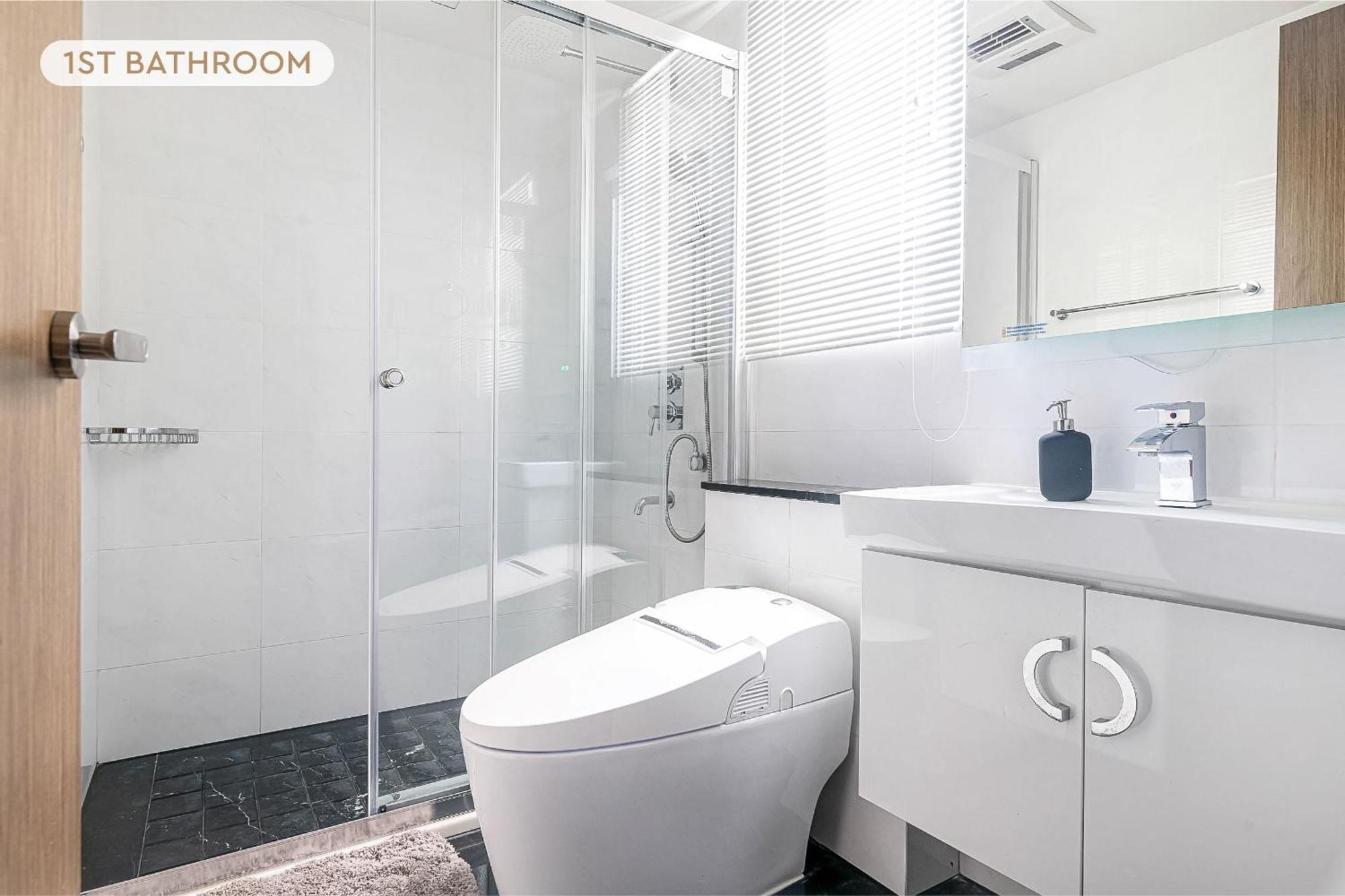 High Floor New Bldg 4B2Bldk Ximending, Stunning Views • 高層新樓 4房2衛 西門町 美景 Apartment Taipei Exterior photo