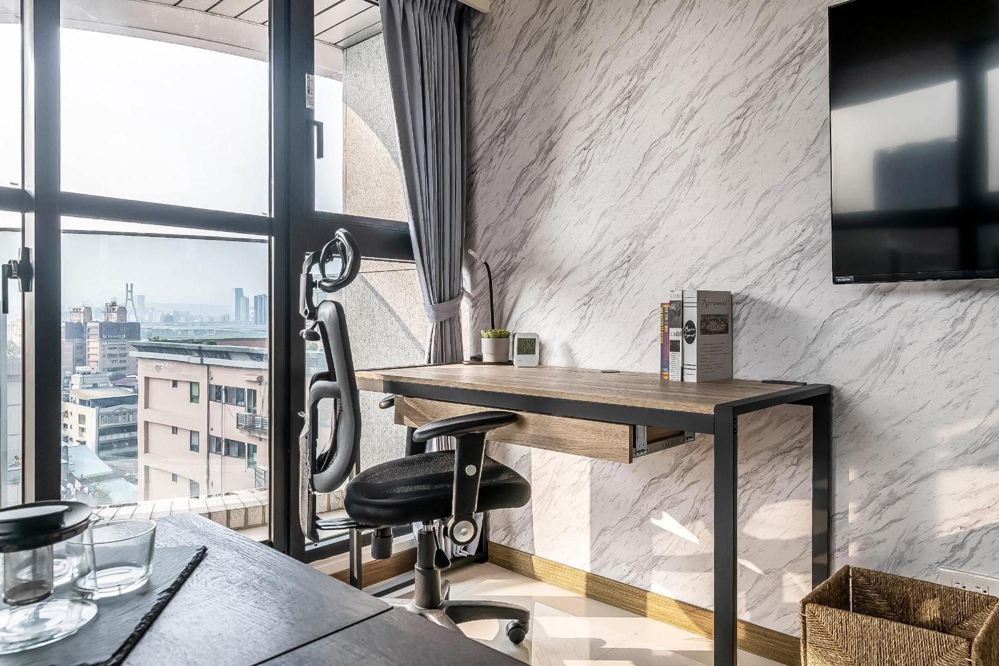 High Floor New Bldg 4B2Bldk Ximending, Stunning Views • 高層新樓 4房2衛 西門町 美景 Apartment Taipei Exterior photo